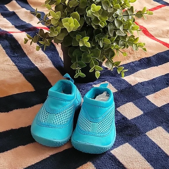 i Shoes I Play Water Shoes Size 4m Poshmark